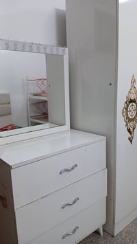 غرفه تركي نضيفه جدا سعره ٣٠٠ بي مجال مكاني غزاليه 07749006268