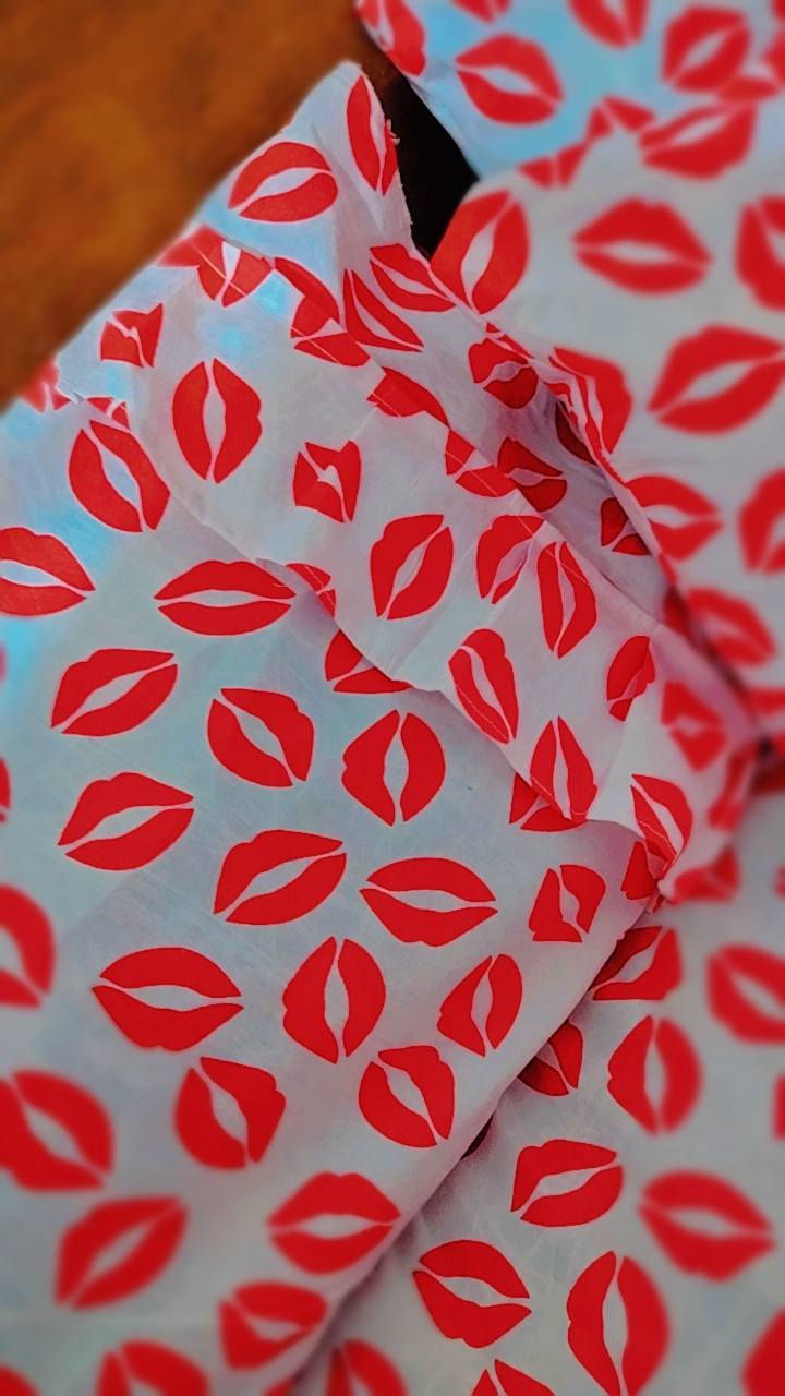 سلام عليكم بنات بيع مباشر سعر لفرشه مع مخاد ثنين وكوشه ب10الاف موجود توصيل داخل ديوانيه الفين دينار محافضات 5 قماش همايوم الصلي غسل ولبس جايج صيف حبيبتي غيري وريحي نفسيتح


**إذا كنت صاحب هذا الإعلان وتريد حذفه لأي سبب، رجاءا أرسل رسالة إلى الدعم الفني**