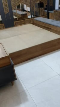 07810493567 غرفه مستعلمه ونضيفه اخشاب تركي للبيع سعر 900 ومجال بسيط