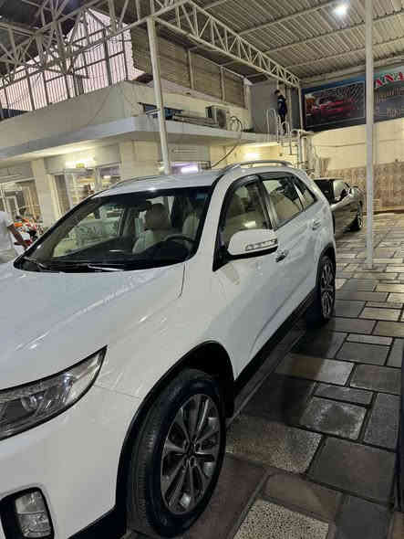 سورنتو موديل ٢٠١٤ خليجي محرك ٦ سلندر  بصمه ماشيه ١٢٦ رقم نينوى بأسمي تحويل بدون ضرر السعر ١٩٧ وبيها مجال ***********
