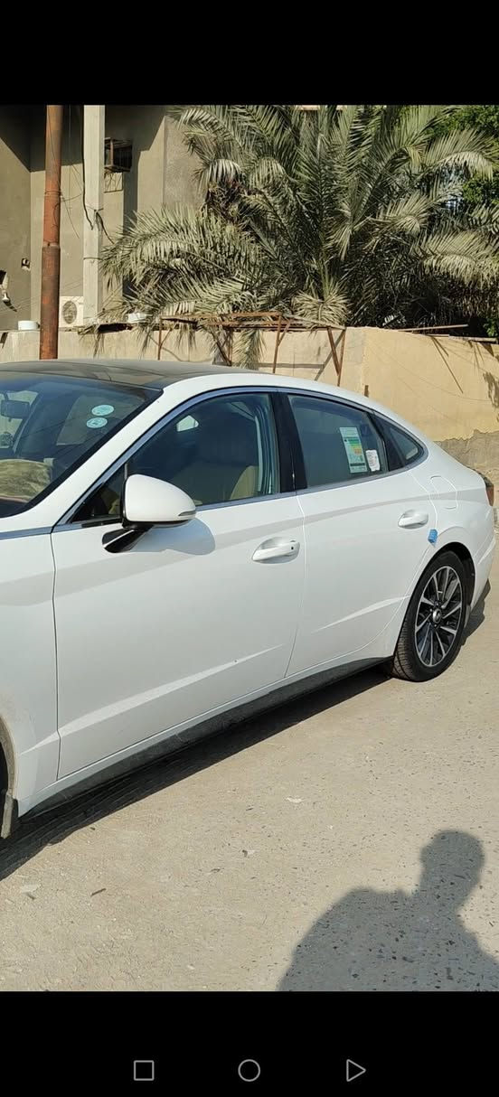 سوناتا موديل 2023 خليجي فول مواصفات ماشيه 44 الف محرك
2500 رقم اربيل سعر 225 وبيها مجال قليل
مكاني البصره المعقل ***********
