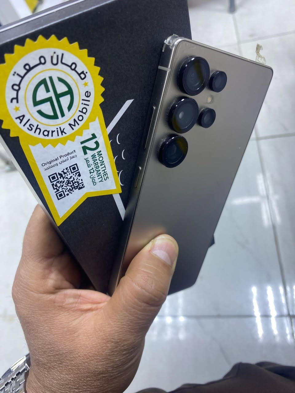 اس 25 الترا الذاكرة 256 شرق اوسط ضمان من  الشريك الجهاز مغلف  جديد السعر 1100 وبي مجال بسيط رقمي ***********
