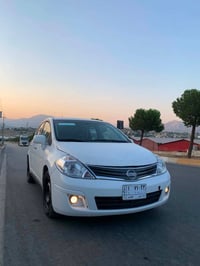 نيسان فيرسا • ٢٠٠٩ • سوران