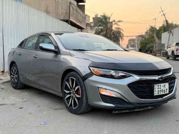 السلام عليكم 

شوفرليت ماليبو 2023  مواصفات RS رقم اربيل  وكالة او تحويل مضمون / صور الحادث مرفقة بالمنشور 

جاملغ وبابين فقط بجم كبس ع وضع شركه 

بسعر مناسب  122$ وبيه شي بسيط 

موبايل *********** 

المواصفات : بلاك توب بصمة تشغيل / كرسي كهرباء / تحكم / 

رادار امامي / توقف ذاتي 

 / شاشة كبيرة  / حساسات  / ويل كب  / مانع انزلاق   

بلوتوث / اواكس / USB / محرك 1500 تيربو / دبل صالنصة 

ماشيه 41 الف كيلو
