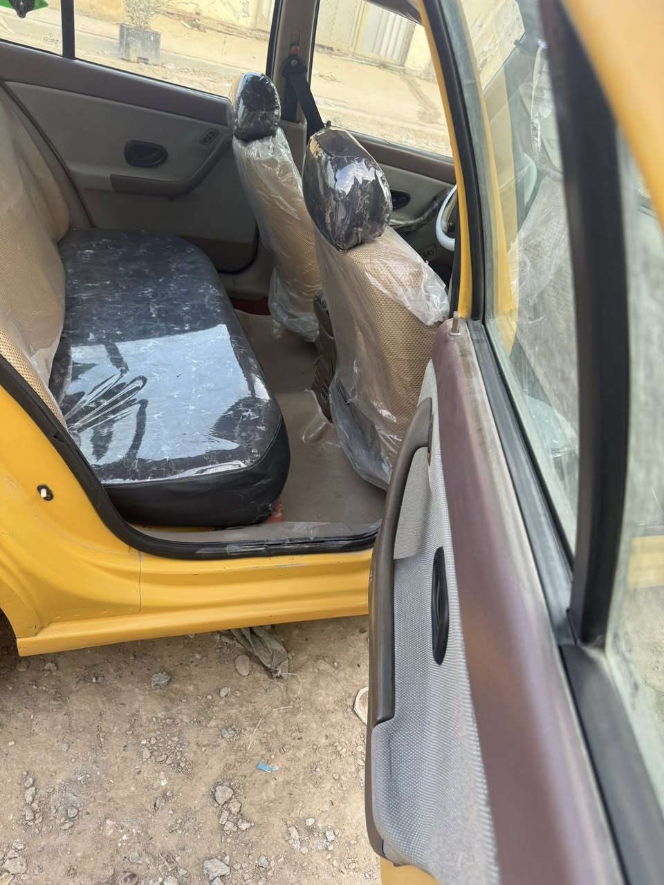 السلام عليكم سمند 2012 ناطقه كرستال كفاله عامه كير مكينه حداديه كله  تدفئه تبريد دوشمه كشنات وتنته جديد تخم تاير جديد كبات +سيبايه  / رقم بغداد انكليزي مصفره هيئه غرامات
سياره جديده الله شاهد بل حقيقه احله من الصور (ملاحضه بيه بل جاملغ الخلفي صبغ كد شبر مثل ما واضح بل صوره فقط) السعر 48 وبيه مجال  اليحب يتصل لئن مامتواجد ع فيس (***********)
