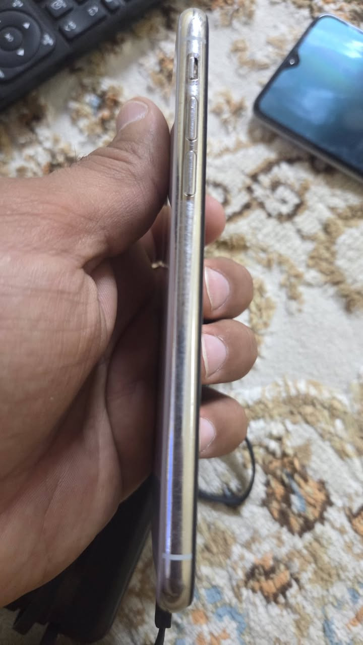 ايفون اكس نضيف بشرط بطاريه ٨٠ كارتون ويا فيس ايدي عاطل ١٣٠ الف


**إذا كنت صاحب هذا الإعلان وتريد حذفه لأي سبب، رجاءا أرسل رسالة إلى الدعم الفني**