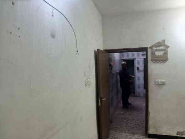 مشتمل ٥٠متر طابو صرف الشرطة الخامسه قرب أفران الساعدي.. طابقين لايجار لاتصال ***********
