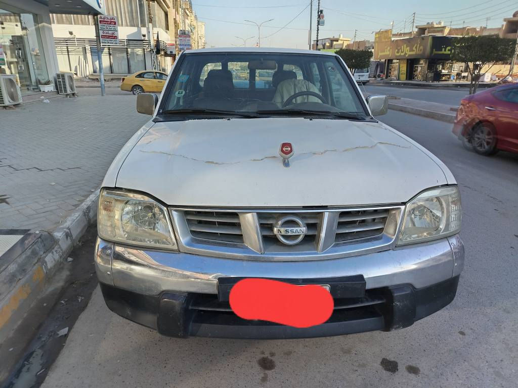 نيسان مكفول 2010 رقم مثنى للبيع
***********
