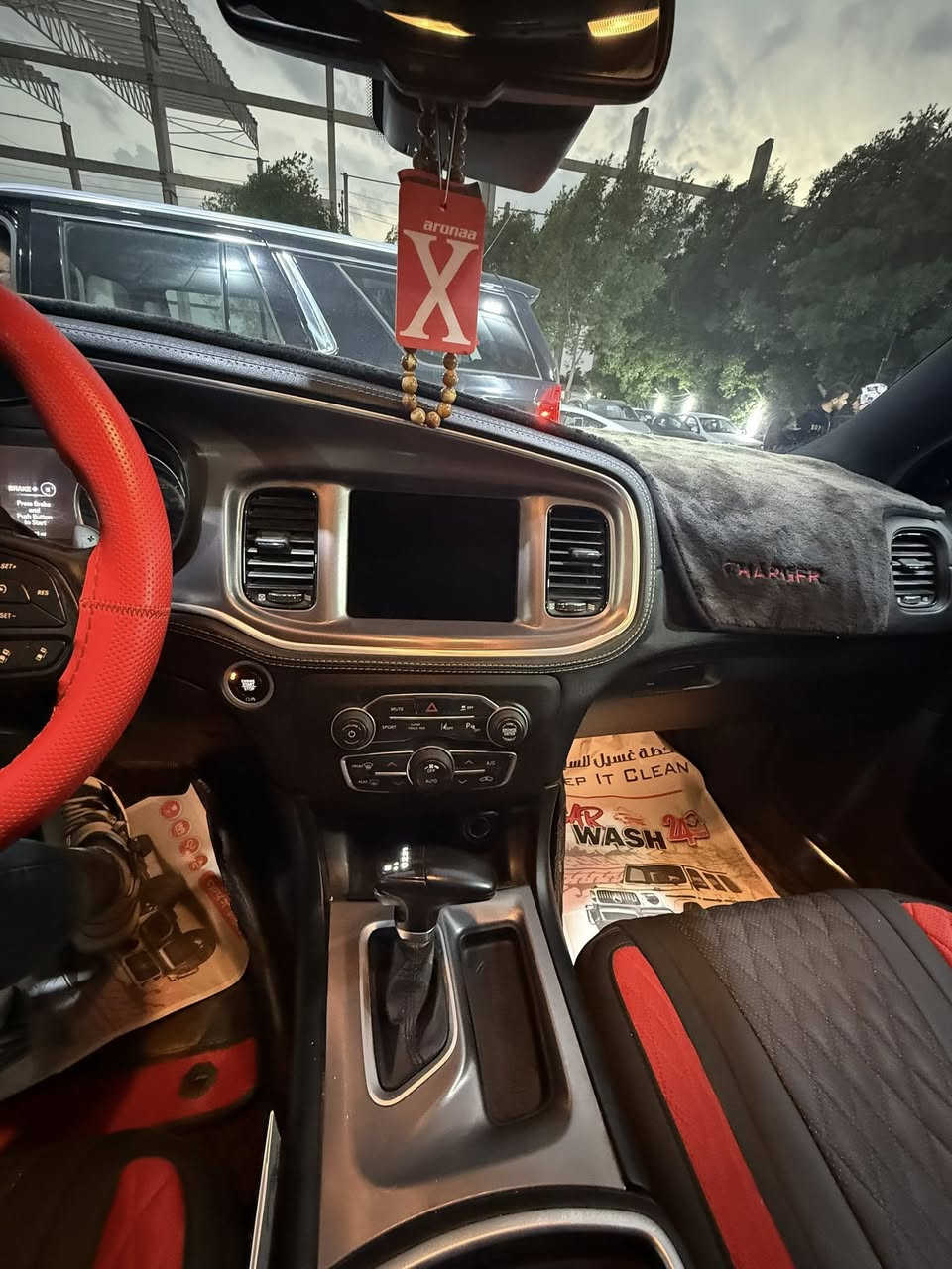 السلام عليكم اقره تفاصيل وصور قبل الاتصال رجائا دوج جارجر ارتي ماكس فول ماشيه 42 اصل محرك 5700 موديل 2022 لون سموك مواصفات المعروفه عن ارتي ماكس فول فول موصفات سيارة كير محرك كفاله وبرمجة تخم تاير جديد تراي صدر اكسل كاردن كله كفاله تبريد منظومة جديدة كهربائيات كله بلادية حادثه موضح بصور جاملغ تبديل بنيد نفسه جاملغ صبغ فقط حادثه مال امريكة سونار وصور حادث  باب خلفي كلير جاملغ هم ناشره سيارة رادارات بصمة كشنات تبريد تدفئة ستيرن كهرباء حساس خلفي كامرة شاشة كبيره شفتات ستيرن سوبر تراك باك خزن ميموري تشغيل عن بعد كلوب واحد ما بيه مشتغل عطل جاهزه للاخير بيع  رقم بغداد نكليزي سنوية بسمي هزه جديدة سعره
235 وبيه مجال مكانه بغداد البياع ***********
