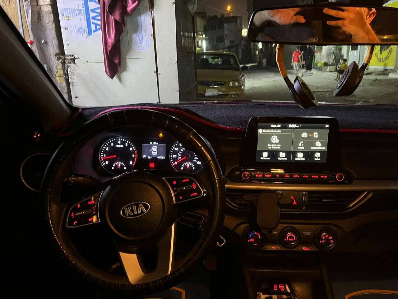 السلام عليكم سياره فورتي موديل ٢٠٢١ مكينه ٢٠٠٠ دوش سياره ليبل واحد ماعده البنيد رقمه أربيل مكان بغداد الاعظميه السعر 140 وبي مجال قليل رقم الهاتف *********** غير متواجد على الفيس
