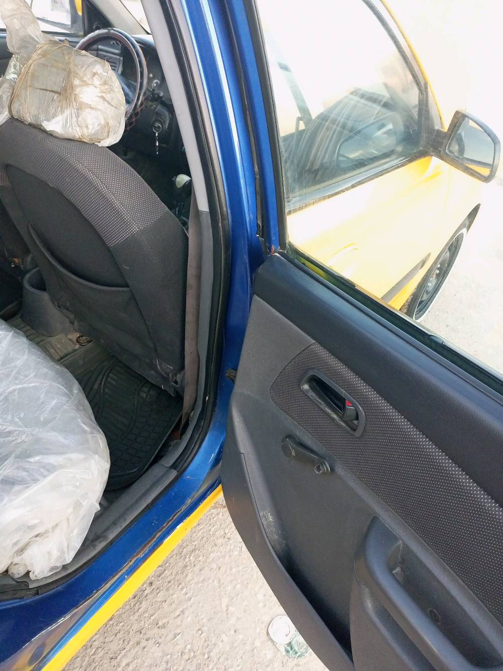 كيه ريو موديل 2008محرك 1600
رقم مميز ذي قار سنويه ل29 
ناصريه مركز 