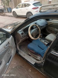 كورلا للبيع 2002 تبريد شغال كير اوتو بعداد السعر 58 للتواصل 0770721656...