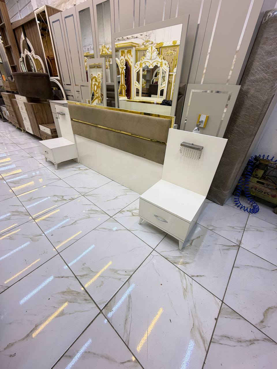 غرفه 5قطع مستخدام نضيف حيل نازڪه ويا النقل والشد مجانا داخل بغداد ب475قفل الاستفسار  ***********🦋🦋🦋🦋
