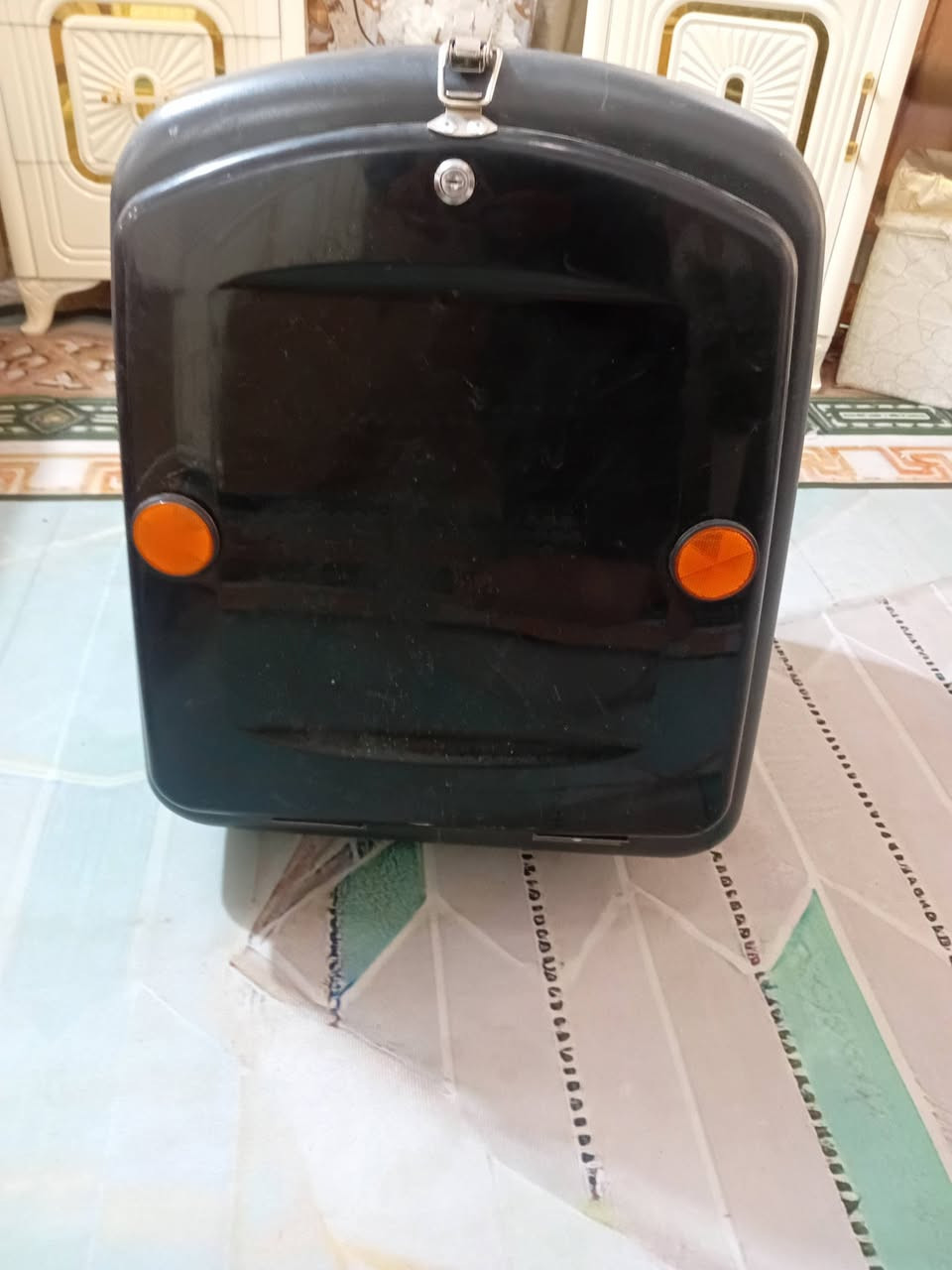 صندوك  وخوذه  وسماعه مال خوذه  وستاند  موبايل  كلهن  جدد  سعرهن  85 قفلهن  ***********
