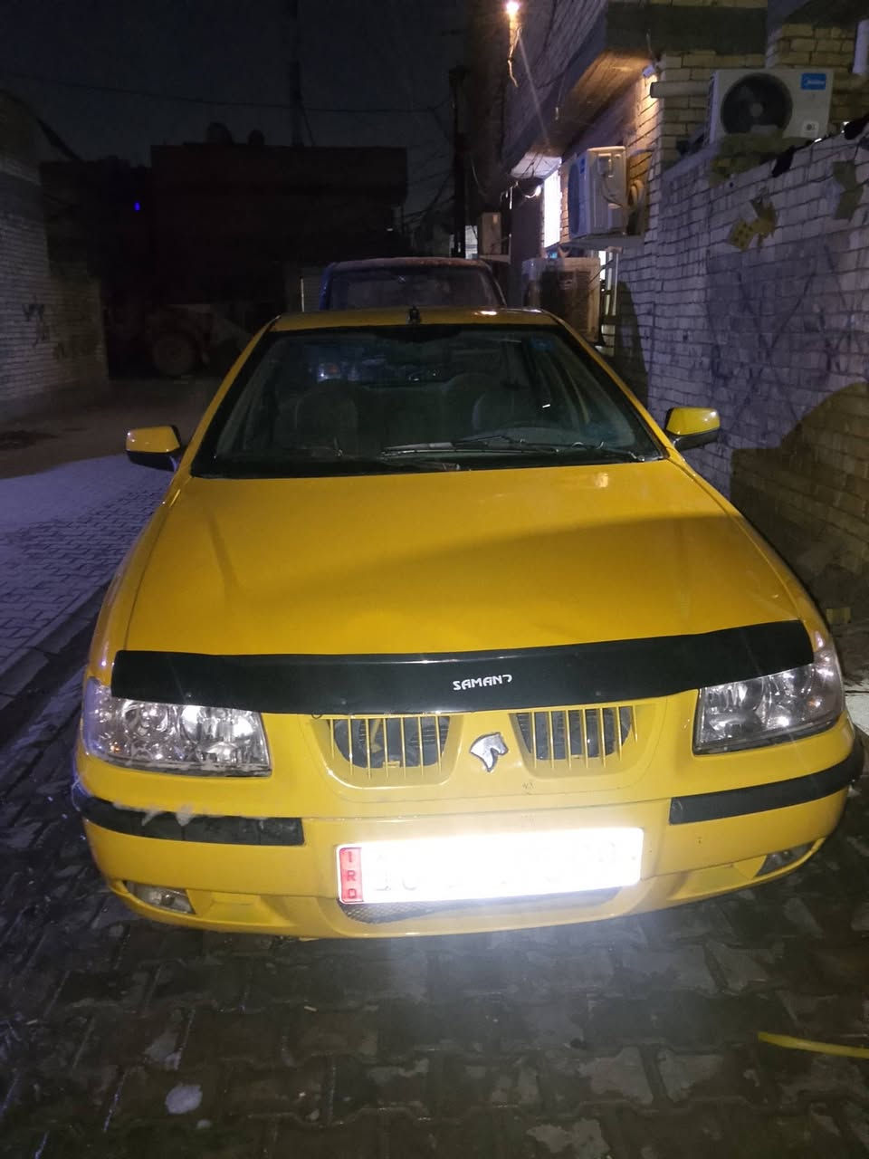 سياره صمد للبيع موديل 2011 سياره جاهزه من كلشي تبريد شغال كير محرك واكسل كفاله عامه العنوان بغداد الحريه السعر 25 وبيها مجال للاستفسار على هذا الرقم ***********
