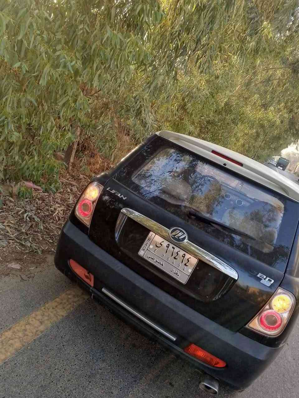 ليفان للبيع صدره تعبان يرادله ترتيبات السعر ٣٥ ورقه وبيه مجال مكان السياره بغداد صدر القناه رقم تليفون ***********
