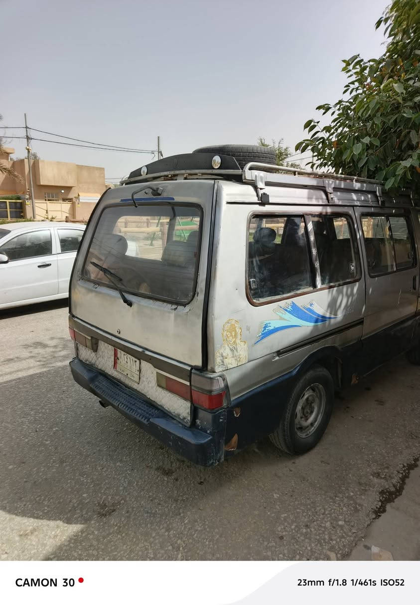 كيا بستا موديل ٩٥سنويه باسمي كير محرك اكسن مكفولات شواصي نظيفات ماعدا بجهه العبري معمر تعمير مضبوط سياره جاهزه وحلوه دوشمه جديده كبل للشارع بيه باج حي العامل كربلاء السعر ٤٠وبيه مجال للاتصال ***********
