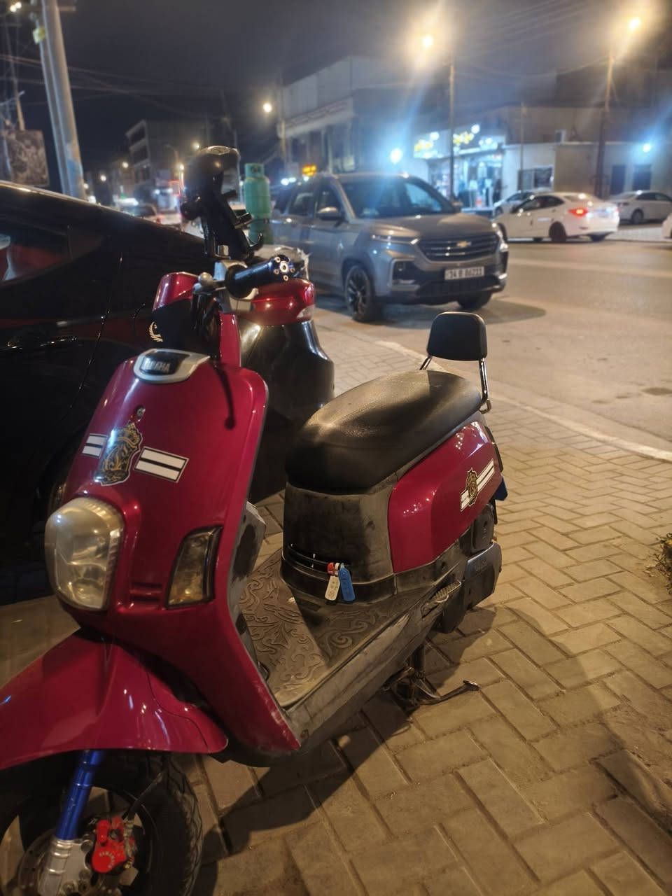 السلام عليكم بوليس للبيع نوزل دراجه كفاله عامه فقد كفرات تجاري شرط شلعه ومعدل كلهه شغاله مضخم شاده 75
شرط ترايك وين ما تريد مكاني معقل قرب مغتسل الأبله
***********
