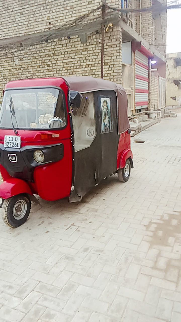 السلام عليكم تكتك موديل 18بشهر 12 12 اكسن جديد مكينه خير من الله لاتقيص ولاتبخير عرضها 6200وبيها مجال العنوان البياع الشرطه الخامسه رقم الهاتف ***********
