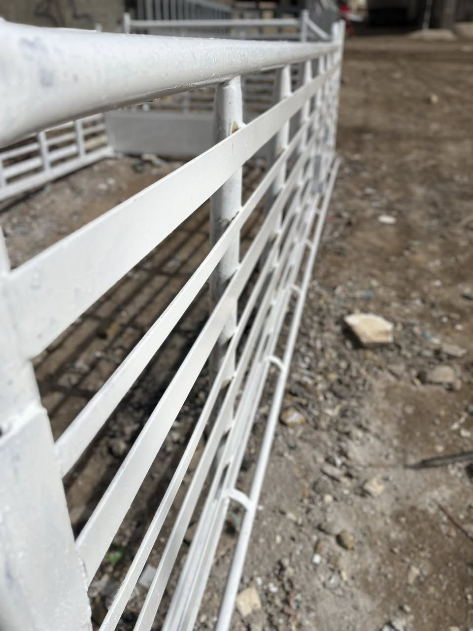 السلام عليكم محجر كنتر اللبيع مكان بغداد ***********
