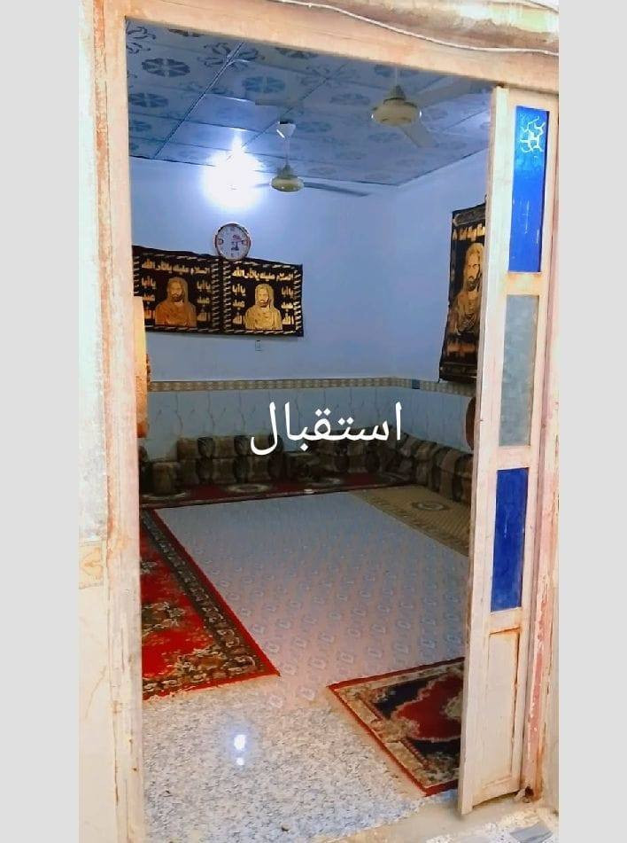 للبيع
بيت ١٠٠م خلفي

طابق واحد بناء نظيف عكاده

سعر ٩٥

يقع في صالحيه خلف قاهر الأسعار

تحتوي على غرفتين وصاله ومطبخ وصحيات داخليه وخارجيه واستقبال

***********
