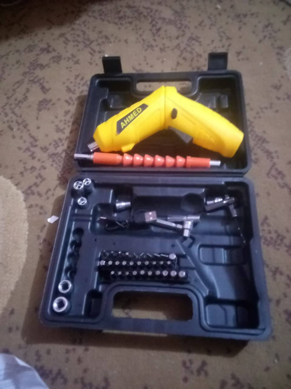 سعر القطعة ١٠ الف
***********
