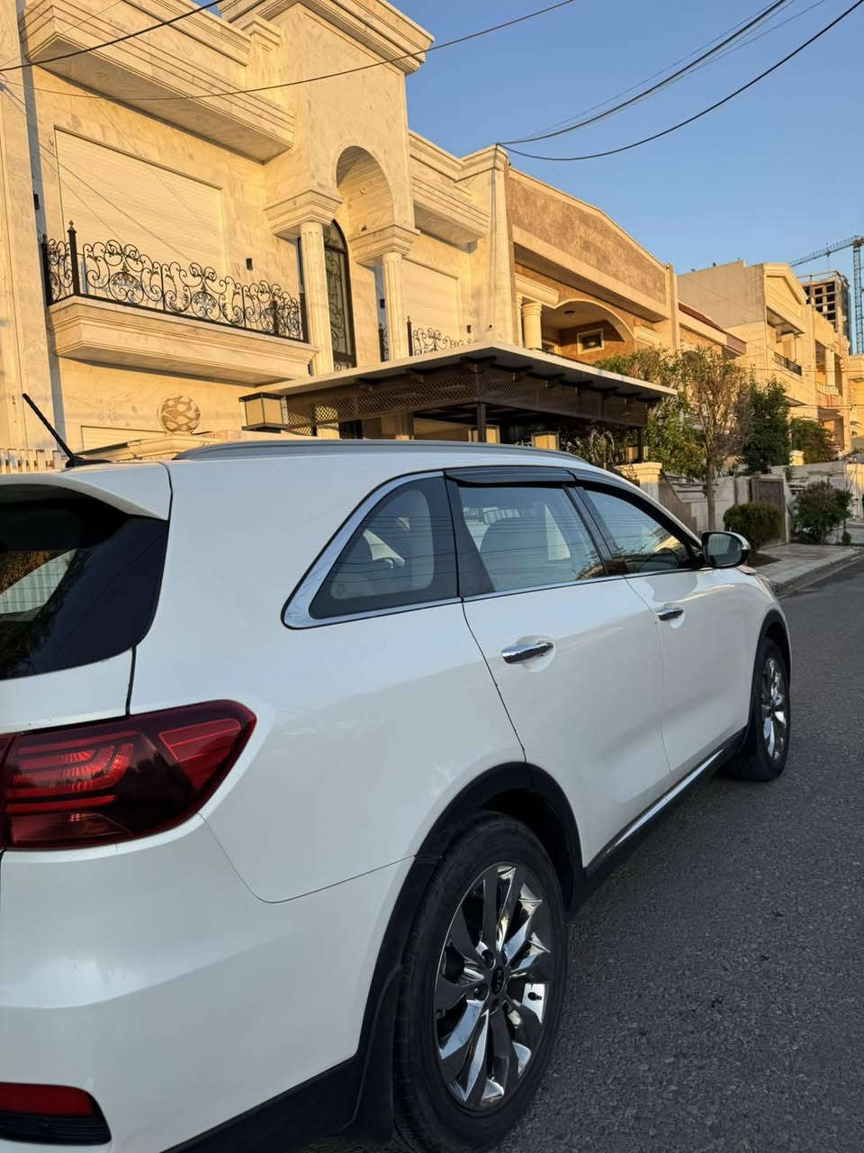 KIA sorento
مودیل: ٢٠١٩
١٠ قطعه مبدل اسود ‌
٤ سلندر
ویل: ١٨‌
لزیادە معرفە اتصال علا رقم 
***********

