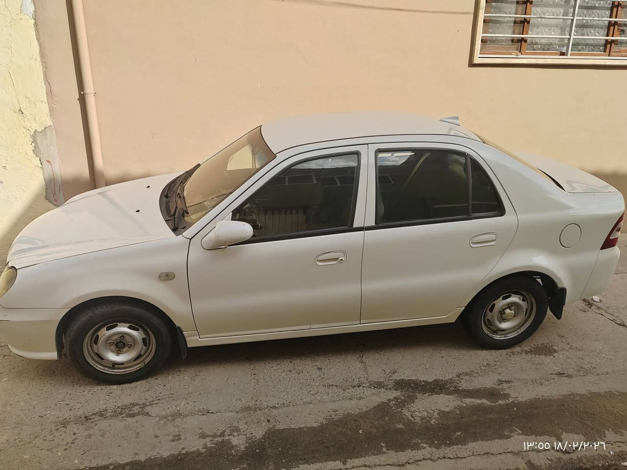 سي كي للبيع 2013
بدون صبغ 
كير ومحرك نظيف فقط مبدل كازكيت
تايرات الامامي وباتري جديد
السعر 56 .
مكانها موصل الأيسر 
للتواصل 
***********
