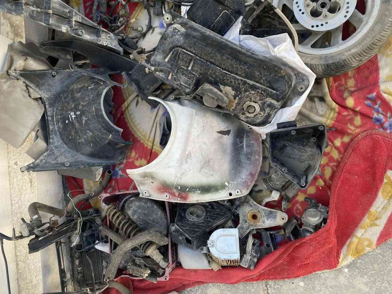 سلام عليكم شلعت غراض كلهن كلهن ب40 مكاني نجف ***********
