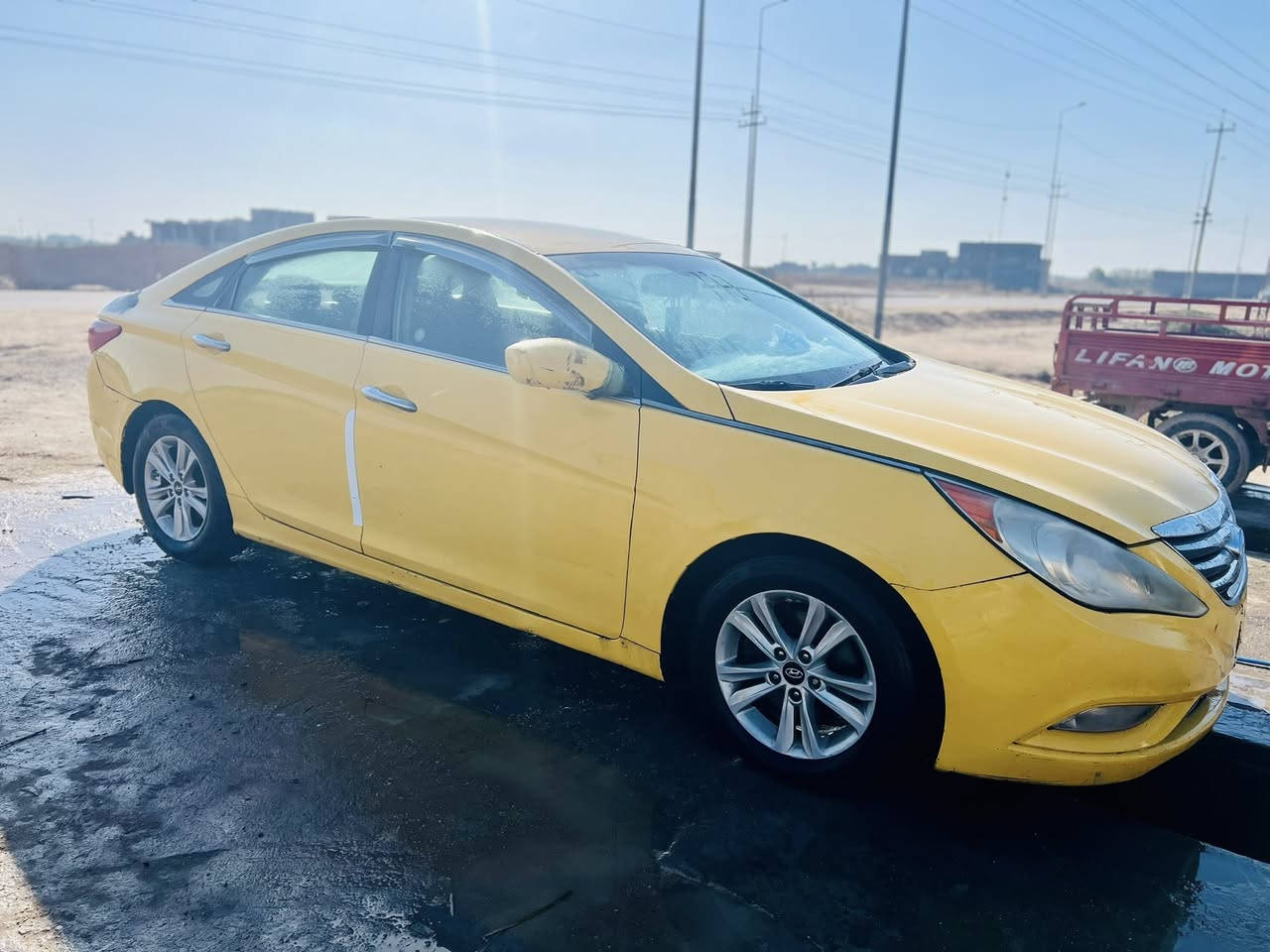 سلام عليكم سياره سوناته 2013وارد امريكي
حدادية  السياره الاماميه تعبانه رايدلها درايم شفت 
سياره سعرها 95وبيها مجال قليل المكان البصره الهارثه  
سيد سامي رقم ***********
سياره مكفوله من سرقه وضربه  والغرامات مصفره
