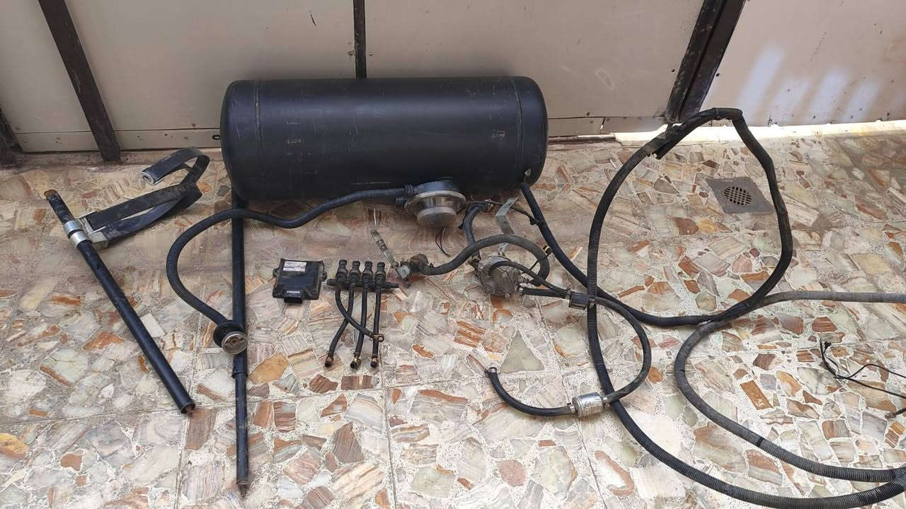 السلام عليكم للبيع منظومة غاز 80لتر مكاني بغداد الشعب للتواصل ***********
