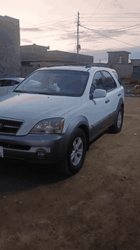 سلام وعليكم سورنتو ٢٠٠٠٣ للبيع  مكينه سته السيارة بلاديه جاهره مكانها الفلوجه الكرمه سعرها 80 وبيه مجال رقم صاحبها ***********
