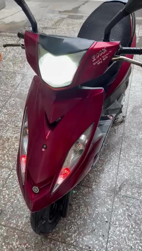 سلام عليكم دراجه جيتي ار كفاله عالمه من كفرات له مكينه مكفوله نقص برغي مابيهه دراجه نضيف بكد ممتوقع وتجي جيب فيتر وياك شوفهه سعره 900 بيهه مجال حك جيتك رقم 0772188481بي وتساب


**إذا كنت صاحب هذا الإعلان وتريد حذفه لأي سبب، رجاءا أرسل رسالة إلى الدعم الفني**