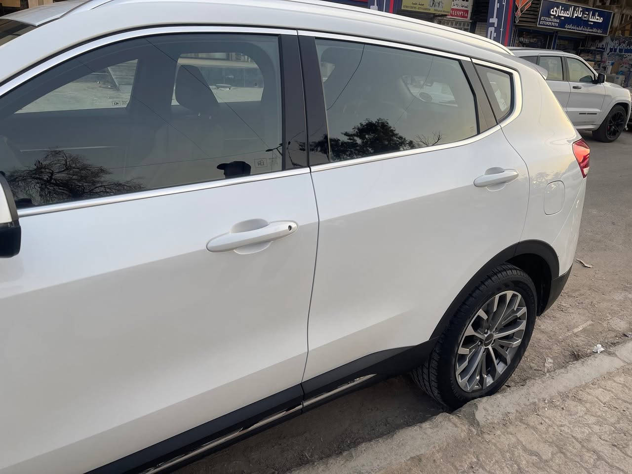 سلام عليكم للبيع HAVAL H6 2020
السيار رقم بغداد شرط التحويل مكانهة بغداد

ماشية 125كم

السيارة بيهاقطعتين صبغ بدون دواخل

طخم تاير جديد

حجم المحرك 2000 تيربوالمرغوب

كير السيارة DCT دبل كلج 7 سرعات

موصفاتها فول 1/1

تحديد مسار

3انضمة قيادة

مثبت سرعة 

رادارات بكل مكان

داخل صاج

تبريد قطعتين

شاشة دجيتل

انارات محيطة مخفية داخلي

اوتو هولد

اشارات ترحيبية ب علامة هاڤال

مساحات خلفية

كامرات امامي خلفي 360 د

كشنات جلد+تحكمات الكشن كهربائي

والمقاعد الأماميةمزودة ب هيتر

تحكمات ستيرن

الستيرن هيتر

مرايات طوي تحكم ب بصمة

اشاير بل مري

هاند بريك بصمة

اوتو بارك توقف الركن الذاتي

بك لايت ليد

حساسات اطارات مانع انزلاق

شاشة كبيرة+شاشة اعطال

رادار جانبي+رادار امامي

مراقبة النقط العمياء

نضامABS /ESB

شفتات بل ستيرن(تنطيك طابع رياضي)

شحن لا سلكي

صندوق كهربائي

بيهادبل بصمةتشغيل(2)

مثبت سرعة

فتحة سقف

المكينة والقير بحالة ممتازة

السعر((120)) وبيها مجال حك جيتك و ماكو هاڤال

نضيف بهيج سعر

و بل عافية عل ياخذها

ارقام التصال

***********

موجود وتساب
