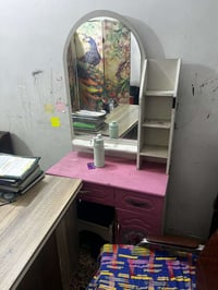 07741763004مستعجل ع البيعه ميز تواليت 15 الف نضيف واوفن 25اخو الجديد م...