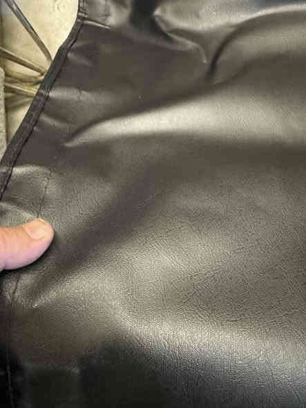 تعلن الحضارة 
اليوم العروض مراح تخلص 

عن وصول غلاف بدي فورد مافريك 
وسعر 200الف  
نوع كلش ممتاز جلد نفس بلادي 

الدوره الاثوريين مجاور مكوى الليث
***********
