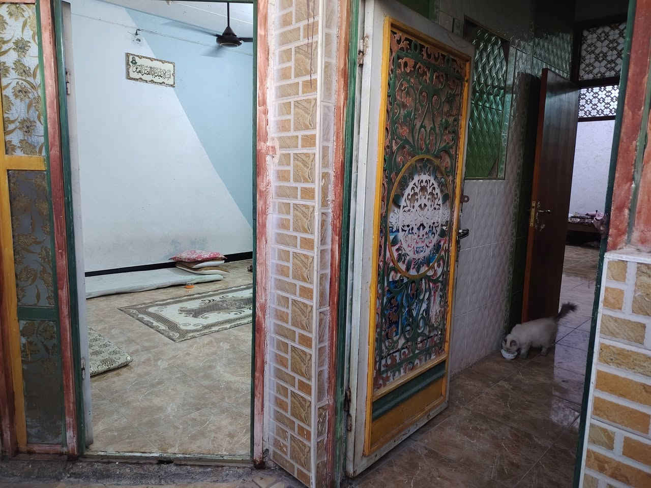 السلام عليكم دار للبيع العنوان ديالئ بعقوبه شفته المساحه 100 متر طابو زراعي سند ٢٥

 للاستفسار ***********
