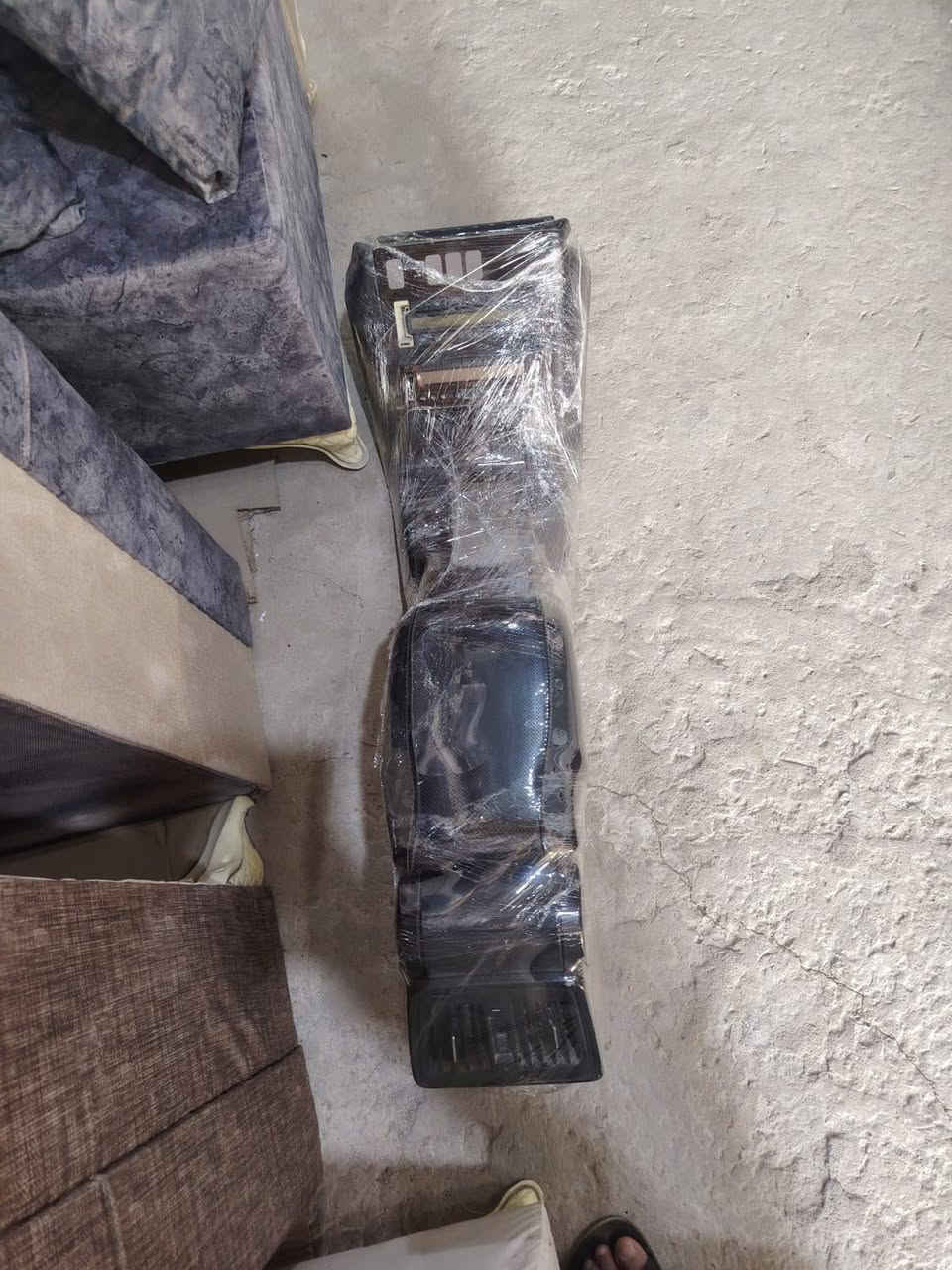 غرفه شبح باب طويل وارد ياباني جديد نقص بس تنته وارضيه موديل 97
سـ 5 اوراق مكاني واسط الكوت
***********
