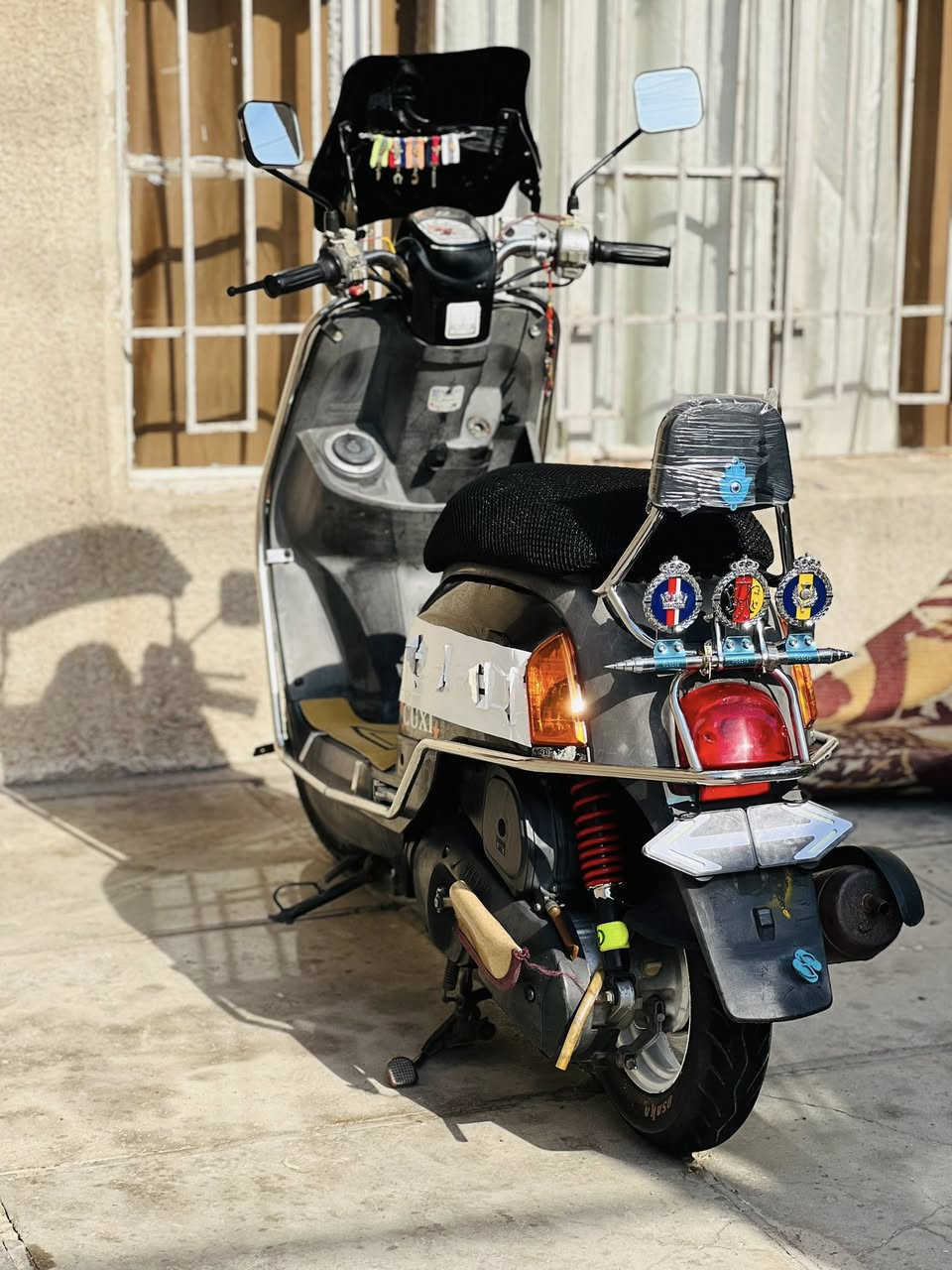 السلام عليكم دراجة بوليس كابريتر للبيع دراجة فول نضافة مكينة مامفتوحةالمكان الاورفلي السعر750وبيها مجال الرقم***********للاستفسار
