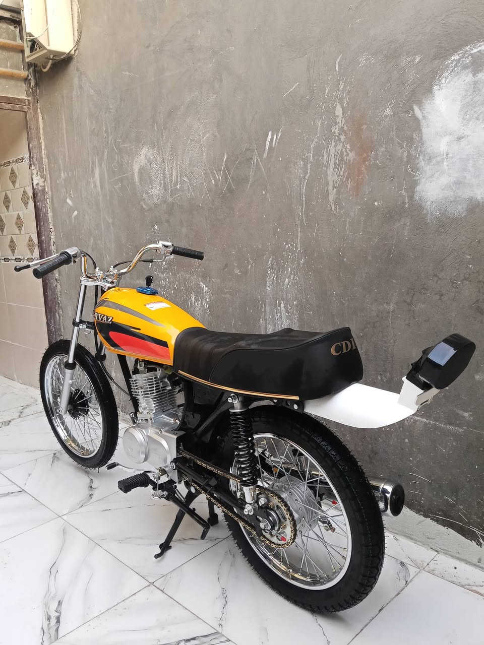 السلام عليكم اربع كير للبيع اصولي 2015 وكيله عقيل الربيعي الدراجه صالهة شهر من معمره ثاني تبديلت دهن خاص مفتوح واتساب ***********
