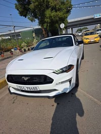 للبيع او للمراوس موستنك ٢٠٢٣  ابيض ماشيه ٣١ الف ميل فول مواصفات بريميو...