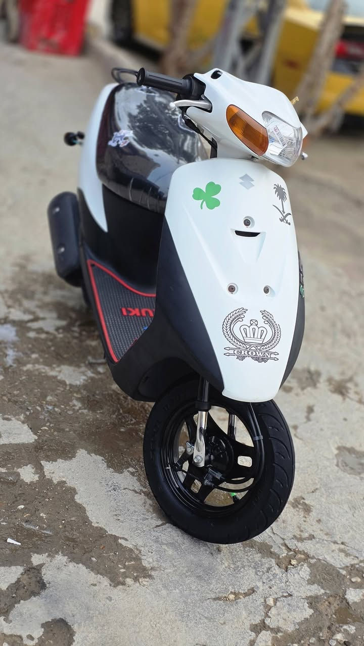 لبيع سعر ٥٥٠ وبيه مجال دراجه جديده حيل ***********
