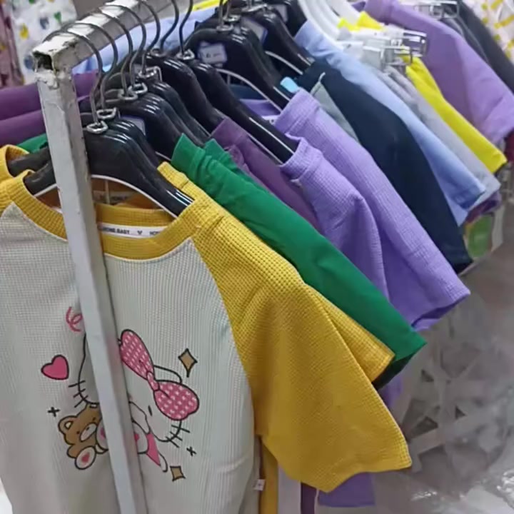 عرض 💥💥💥 تخفيض
لمدة ثلاثة ايام فقط
تراك ❤️‍🔥 ولادي ❤️‍🔥 بناتي
قياس من سنتين الى 7 سنين
السعر ب 6 الاف فقط
العرض .. اخذي قطعتين الثالث 🎁 هدية 🎁
البيع فقط داخل المحل
العنوان .. خانقين .. حي العمال .. مقابل متوسطة 11 آذار


**إذا كنت صاحب هذا الإعلان وتريد حذفه لأي سبب، رجاءا أرسل رسالة إلى الدعم الفني**