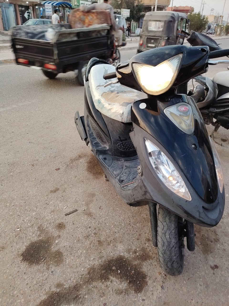 سلام عليكم دراجه لبيع كامكو في تو موديل 13 مامفتوحه مكفوله سعر600 بيه مجال
رقم لتصال ***********
