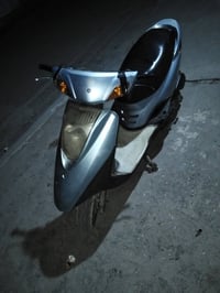 شباب دراجه بريز البيع شغاله سلف هندر الكهربايات كلها شغاله  بيها نواقص...