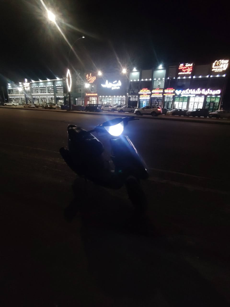 السلام عليكم أخـوان ماكس عـدله للبيع كامله  سلف هندر شلعه حلوه  صالنصه رياضي سلف 55 رسعر خـاص رقميي
***********
