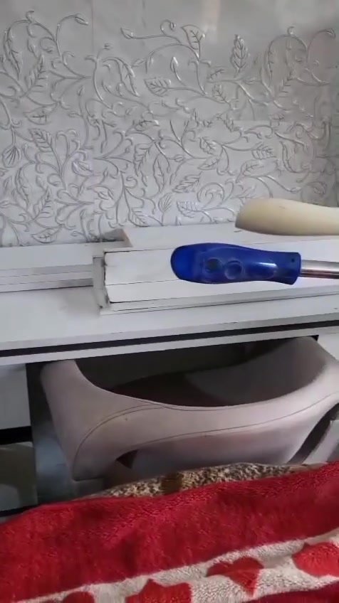 صالون للبيع مجهز بافضل شكل وبسعر جدا مناسب في كربلاء من عدا المحل الديكور كامل والتواصل***********
واتساب فقط
