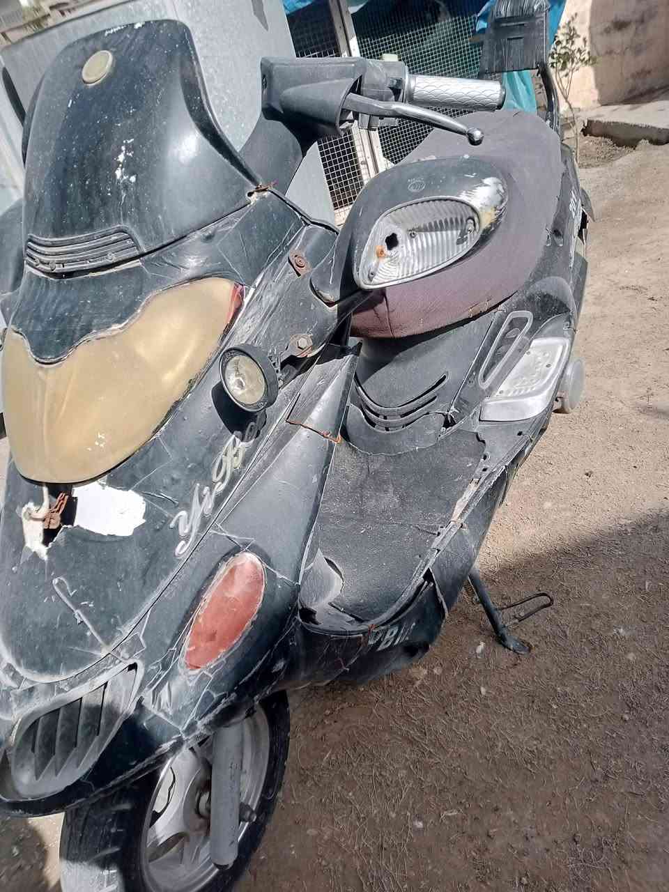 سلام عليكم ماطور وا 3بيسكيلات للبيع 130وا بيهن مجال رقم ***********او راسلني على الخاص الماطور ابيع كوم حديد
