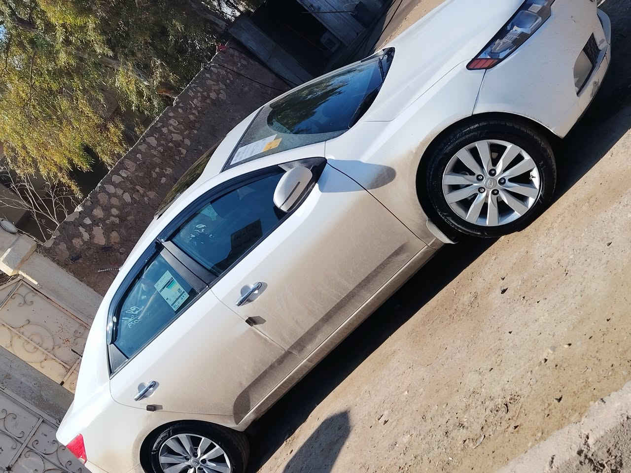 للبيع سيراتو 13 فول مواصفات مري شفط بصمه باب بصمه تشغيل تنته كير 6نمر محرك ستندر تبريد لمس حساس خلفي طخم تاير رقم أربيل بيه قطعتين خلفي سعر 110 تواصل ***********
