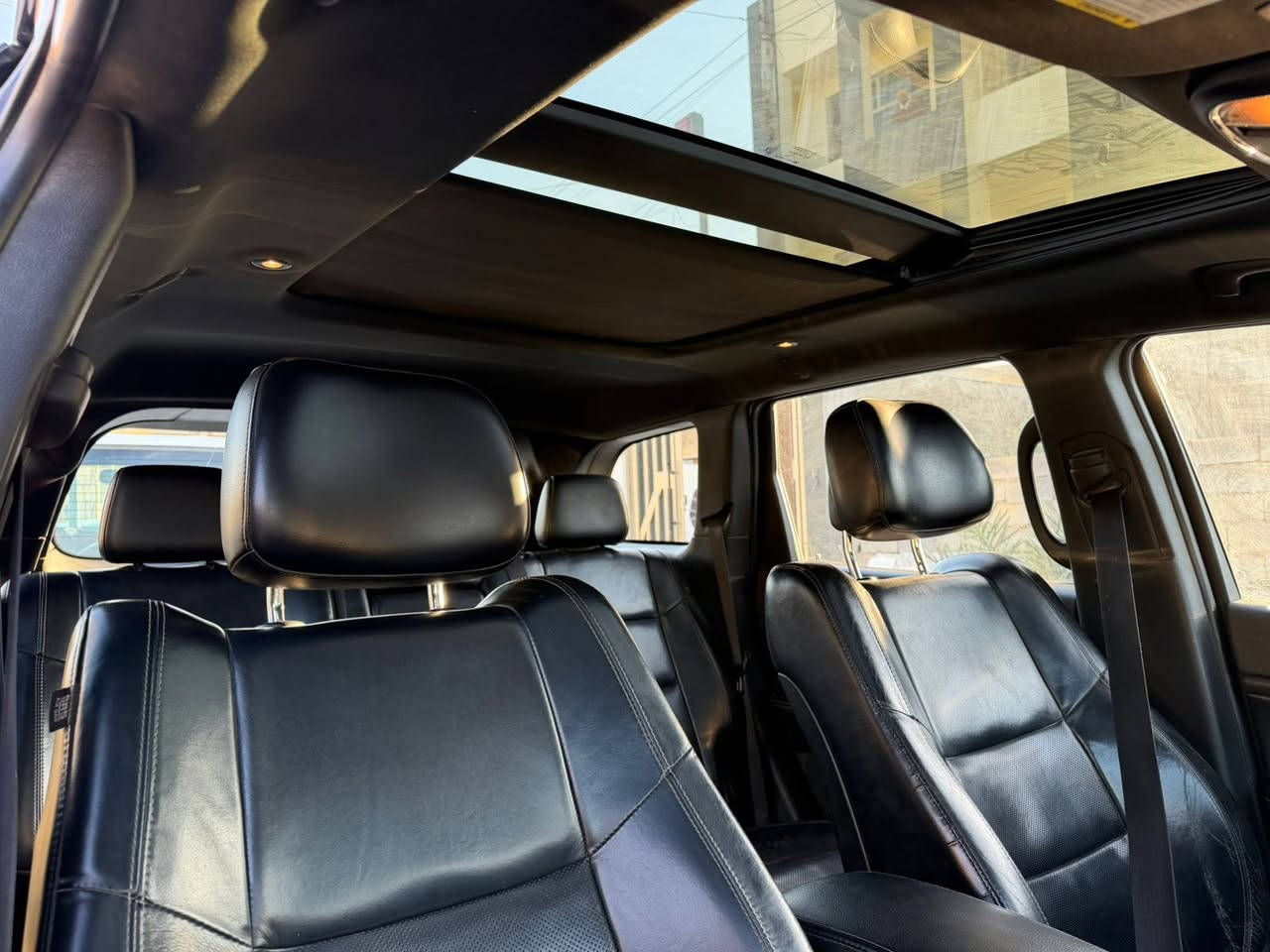 جيب كراند شيروكي لمتد 2017 بانوراما بسعر 220ورقة
رقم بغداد الدولي باسمي تحويل مباشر ..

محرك 6 سلندر 3600 V6

سيارة جاهزة مابيها اي نقص

صبغ جاملغ خلفي فقط 
السعر 220 ورقة فقط ✅
 للاستفسار ‭***********‬
